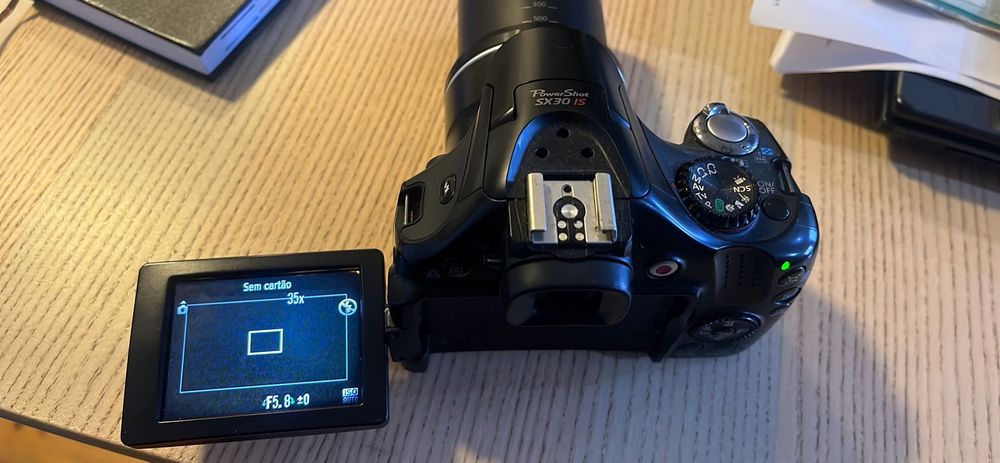 Câmera cânon power shot s30 is