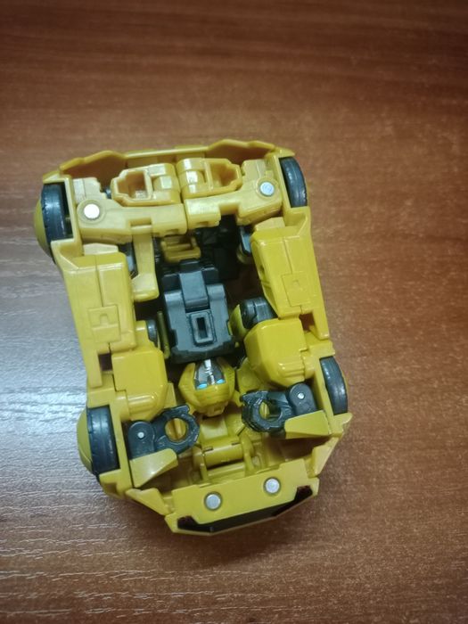 Трансформер Bumblebee gamer edition