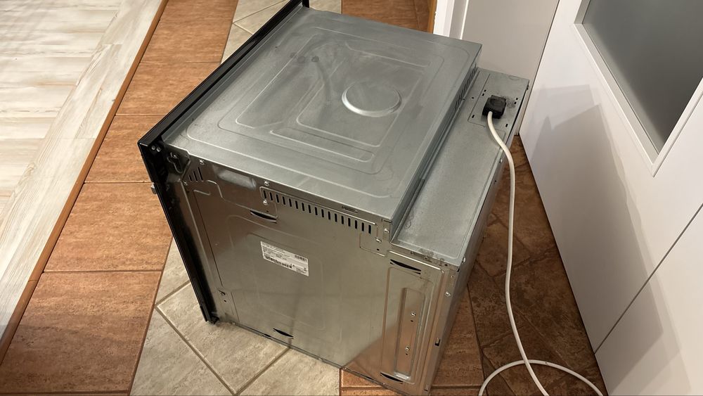 Piekarnik do zabudowy AMICA