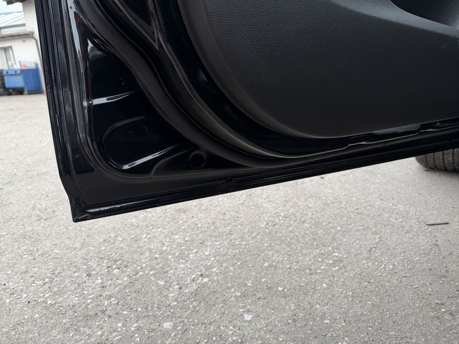 Drzwi Ford Focus mk3 FB przód lewe Focus III