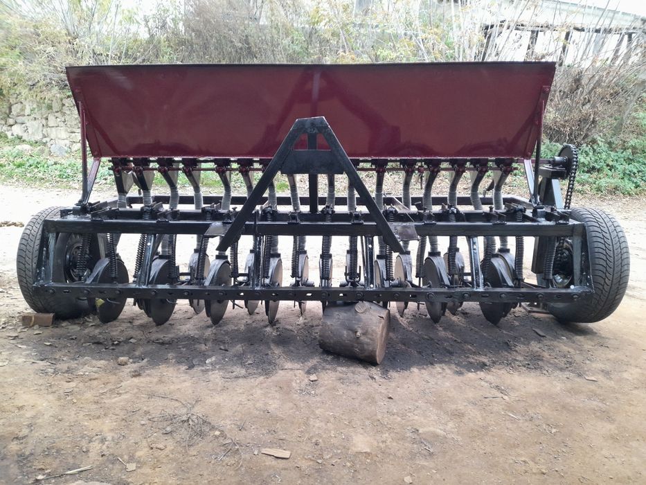 Сівалка зернова навісна