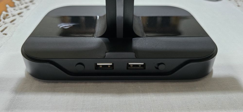 Suporte duplo para Headphones com LED RGB