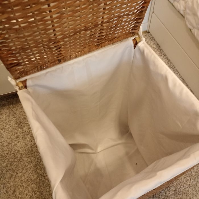 Cesto roupa suja vime