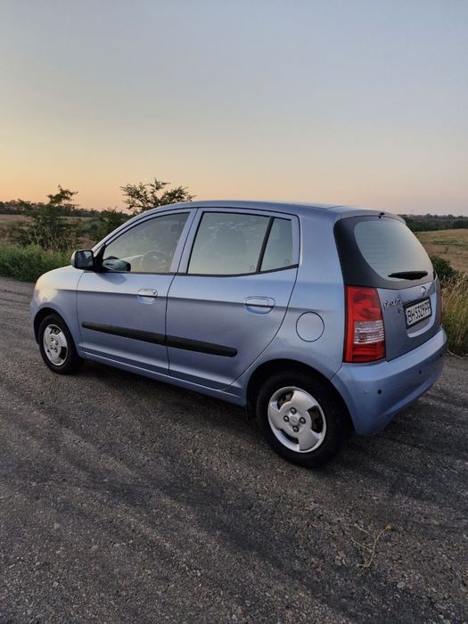 Kia Picanto 2006 • 1.1 бензин • Автомат