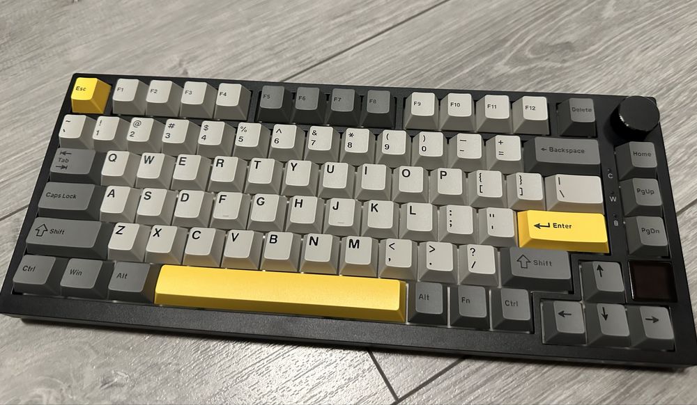 Ajazz AK820 Pro• Механічна клавіатура• Є опт