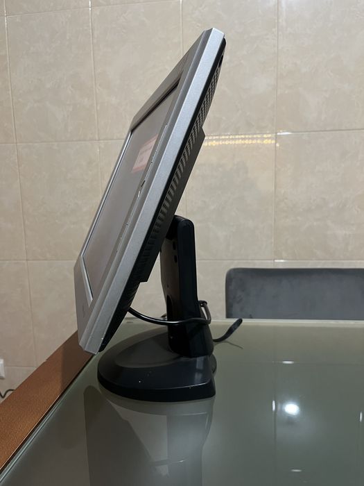 Monitor TFT samsung 15”