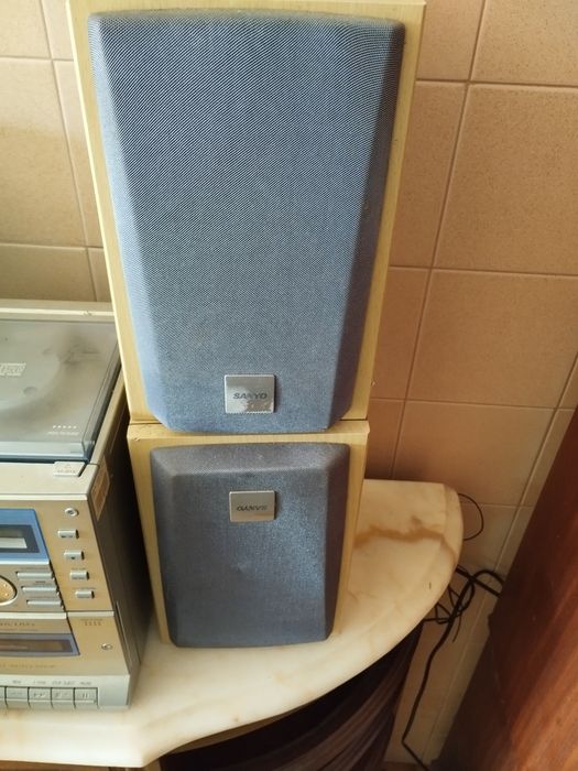 Aparelhagem Sanyo com DVD e rádio