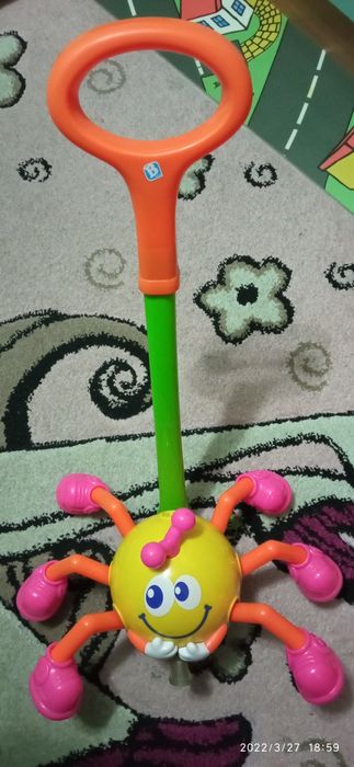 Каталка музыкальная