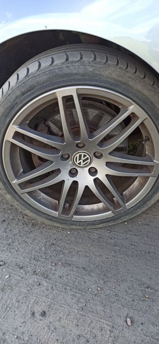 Volkswagen Passat B6