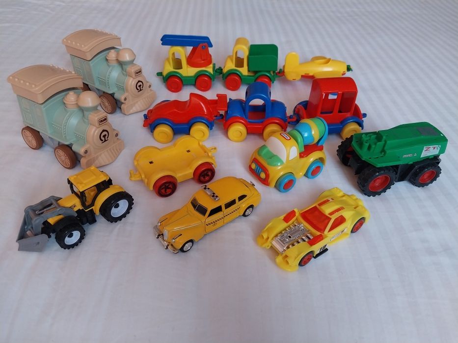 Дитячі машинки, пластикові і металеві, Warder