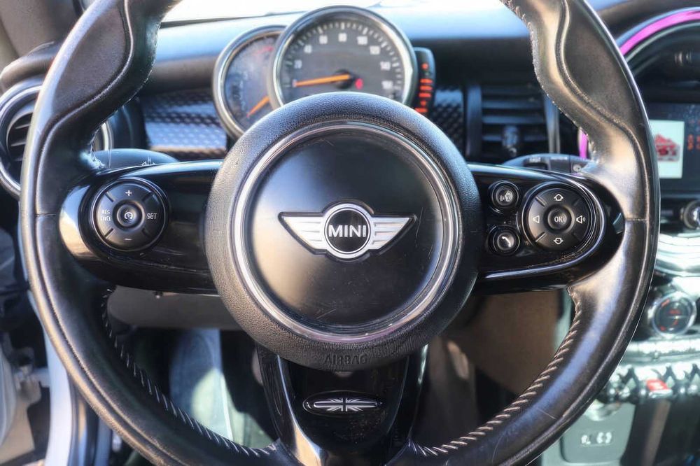 MINI Hardtop 2 Door Cooper S      2016