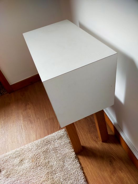 Mesa de cabeceira 2un