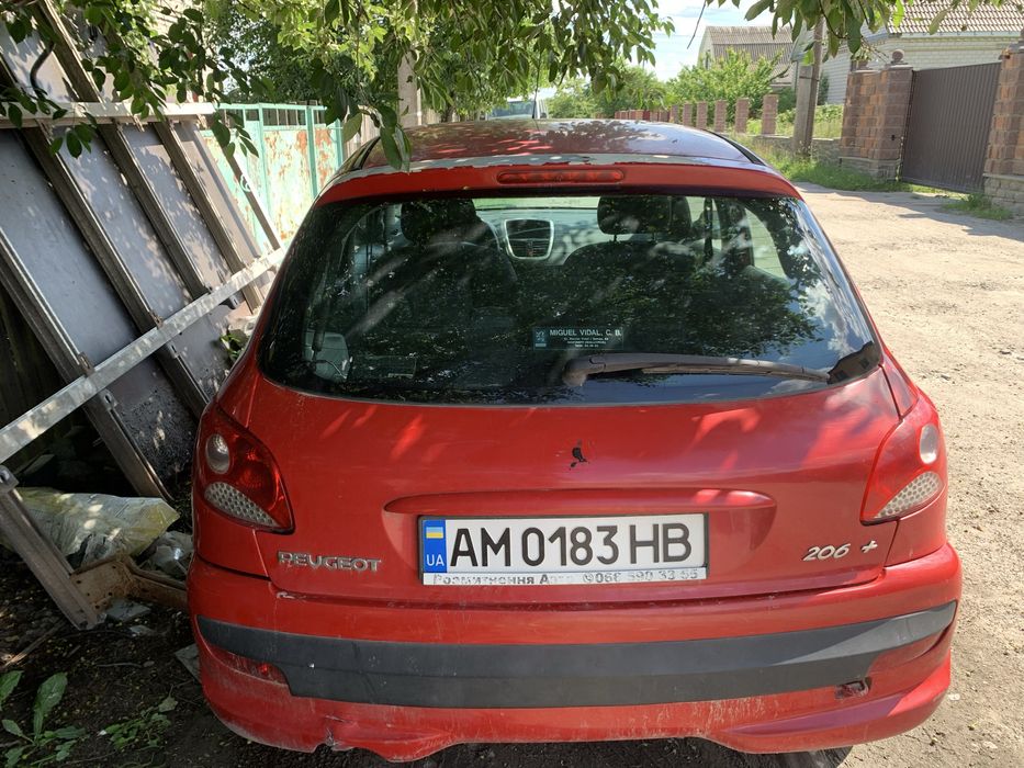 Продам пежо 206+ 3300$