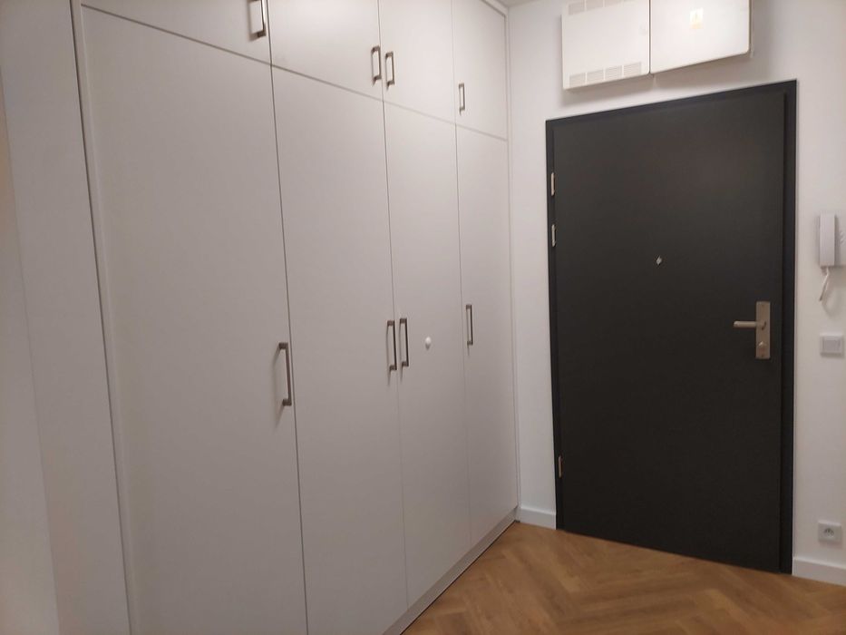 mieszkanie z garażem i komórką lokatorską- śródmieście  Łódź
