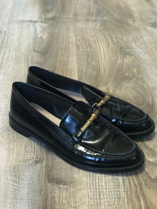 Кожаные лак туфли лоферы Massimo Dutti