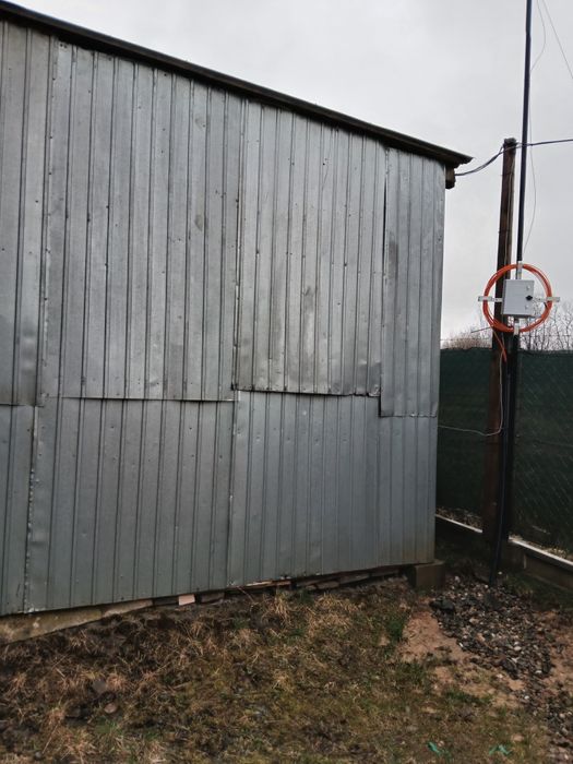 Sprzedam Garaż blaszany robiony  4.2 m x 7.3  wysoki 3.4 m