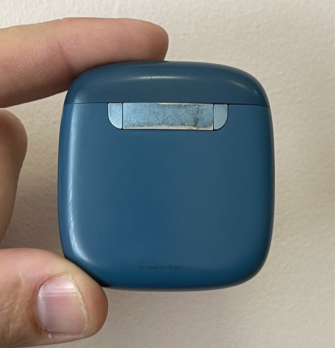 Кейс для наушников JBL Tune 225 TWS б/у