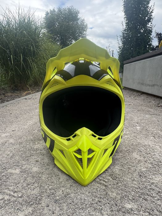 Kask FULLFACE / CROSS / Hulajnoga ZED z homologacją–różne kolory