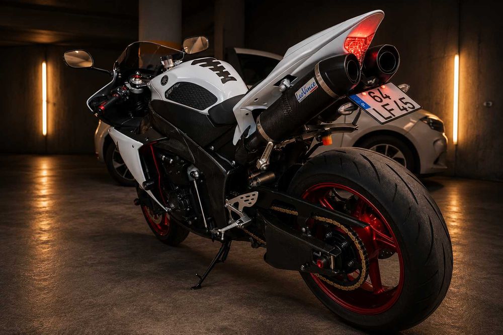 Yamaha R1 Crossplane