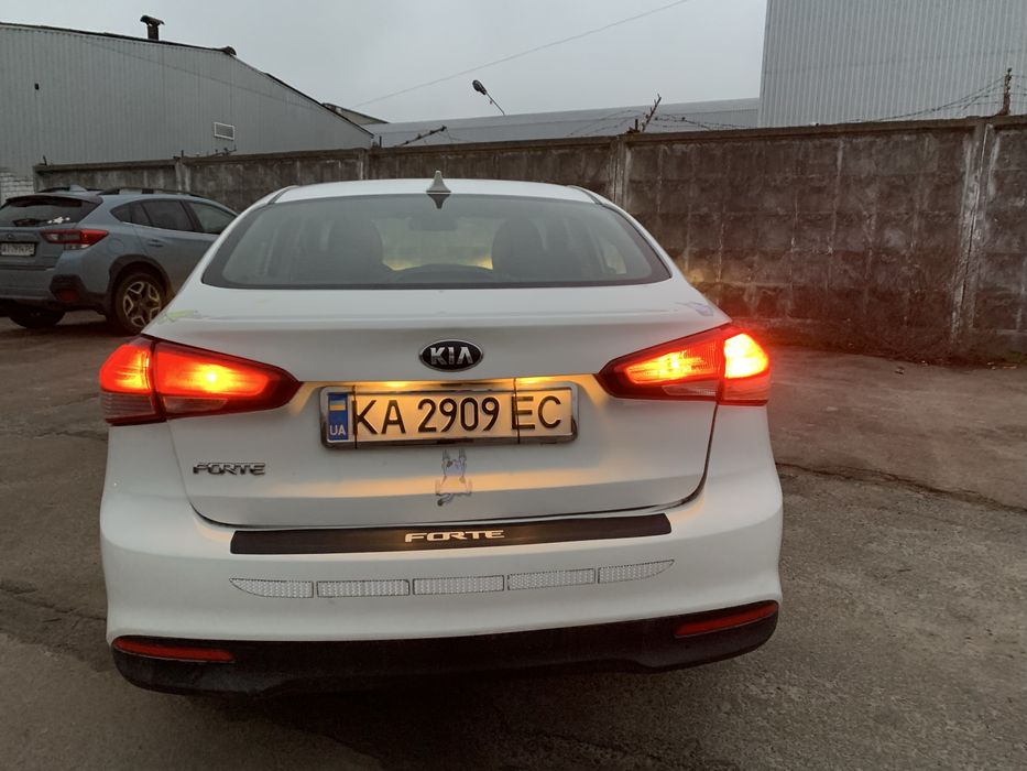 Продам киа форте после дтп 2016