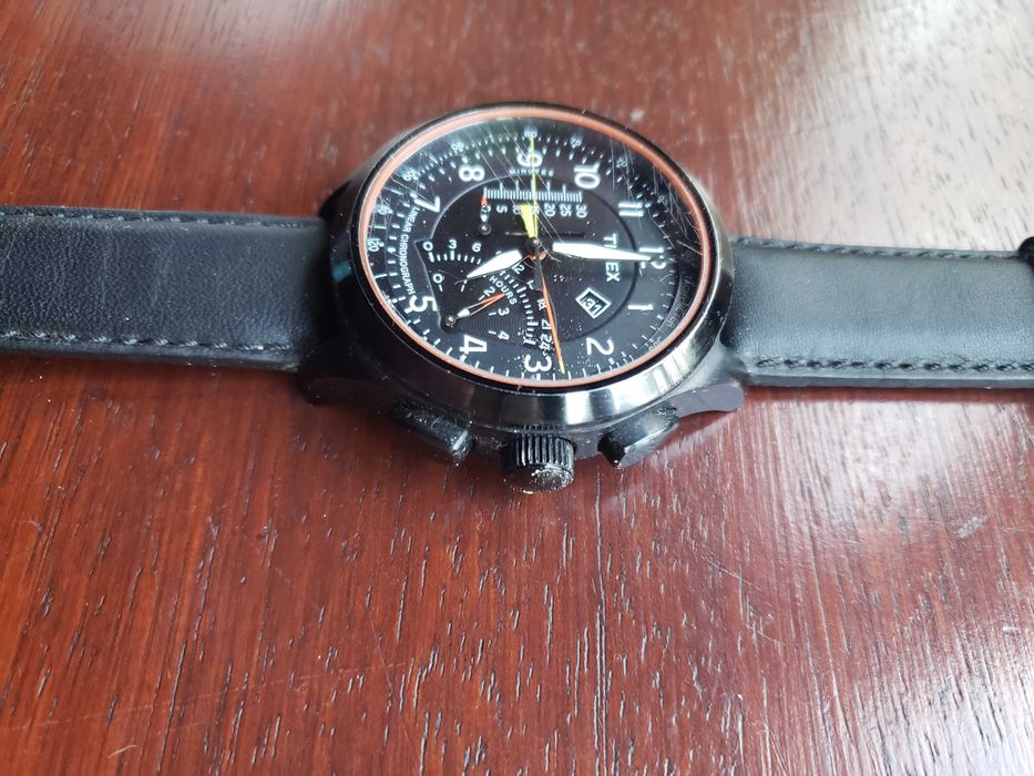Relogio TIMEX Quatz c/ cornografo e Taquimetro em bom estado.