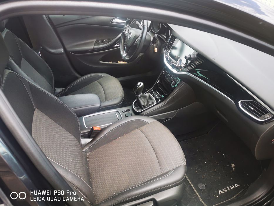 Opel Astra K Sports Tourer Innovation 1.6 CDTI 110cv – 2016 (Agosto)