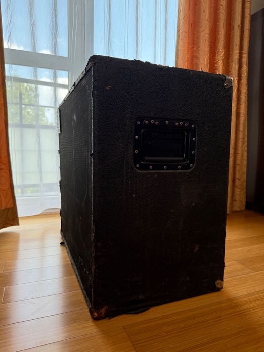 Kolumna basowa Ampeg SVT-410E
