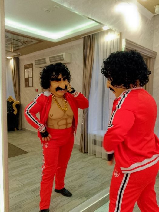 Miś,  striptizery Cristiano Ronaldo, Antonio Banderas i Felix!