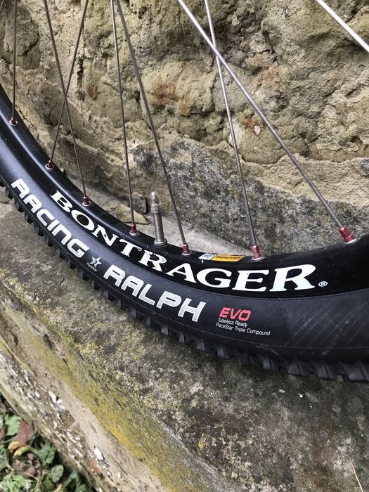 Лайтові колеса Bontrager RL Schwalbe Racing Ralph EVO TL 26“