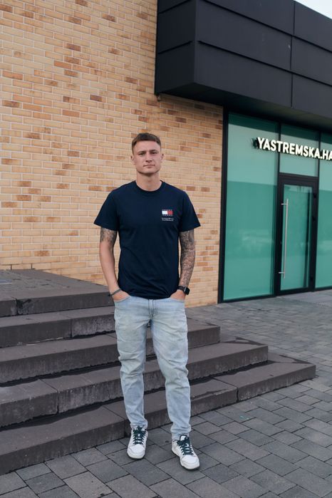 Футболка Tommy Jeans slim essential flag t-shirt in navy