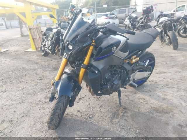 YAMAHA mt09 dc 2023