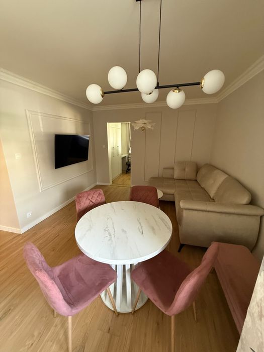 Świeżo wyremontowane mieszkanie 3-pokojowe  52 m²– Gdynia, Redłowo