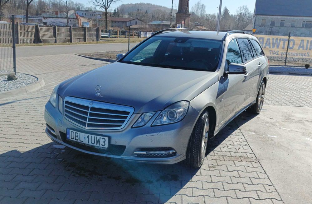 Mercedes w212 cdi 2011 r.