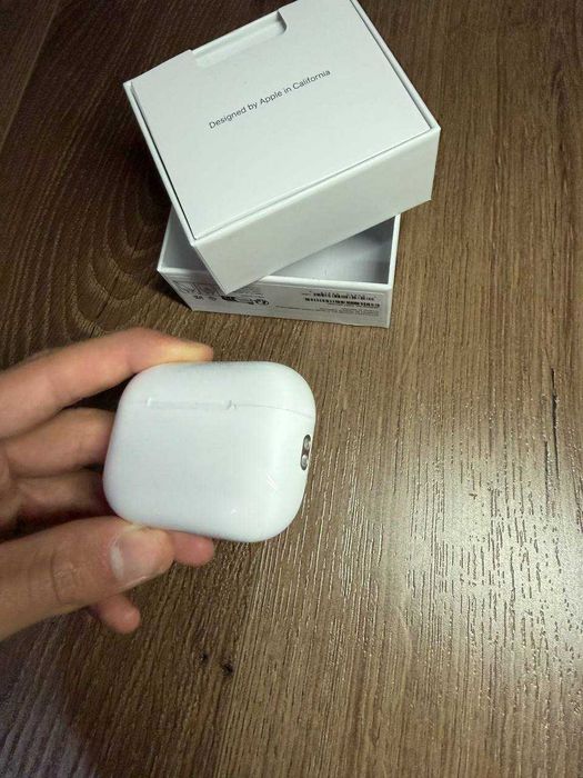 Навушники Apple AirPods Pro 3