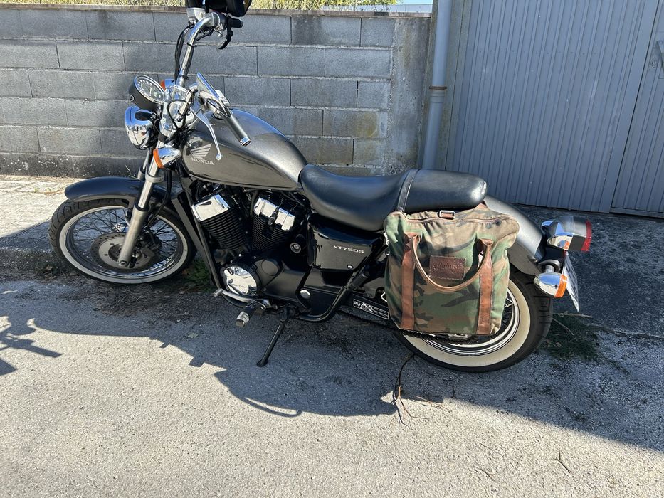 Honda VT 750s (shadow)