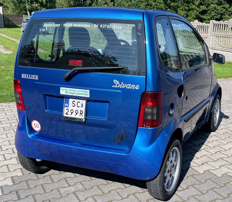 Microcar belier divane