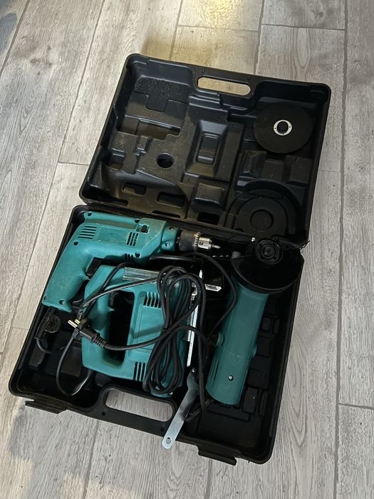 Болгарка, дрель, лобзик. набор инструментов