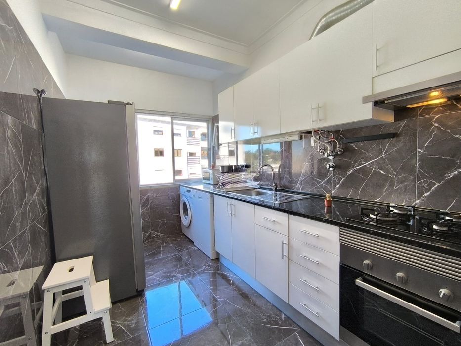Quarto em Belas.