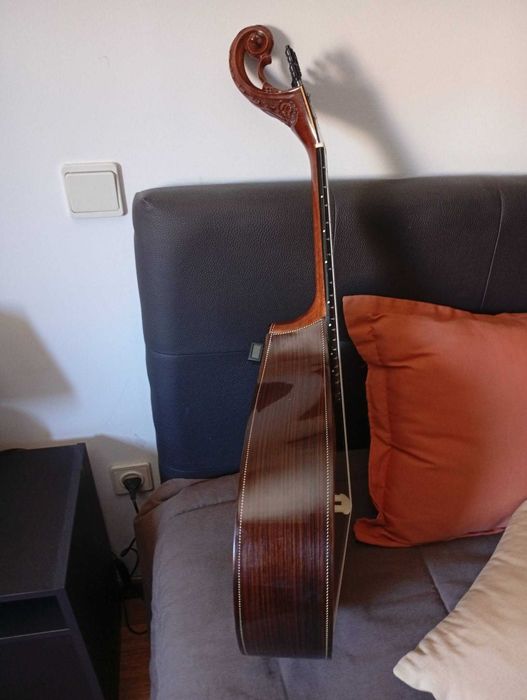 Guitarra Portuguesa usada  para venda