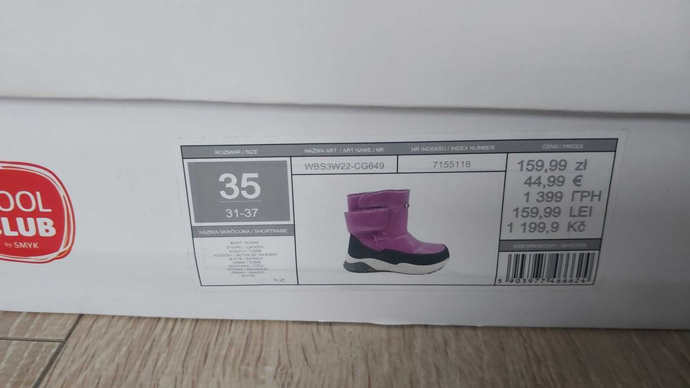 Buty zimowe dziewczęce. Rozm 35. Stan bdb.