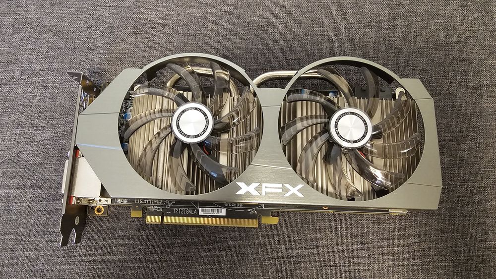 Radeon XFX HD 7850 2gb DDR 5