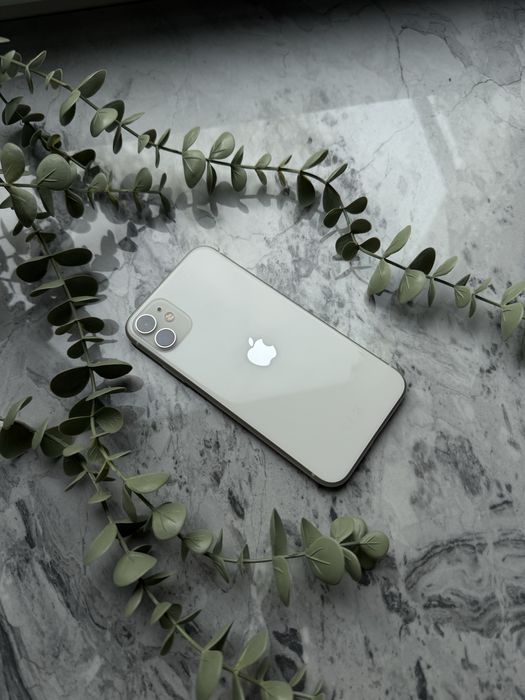 Iphone 11 stan idealny