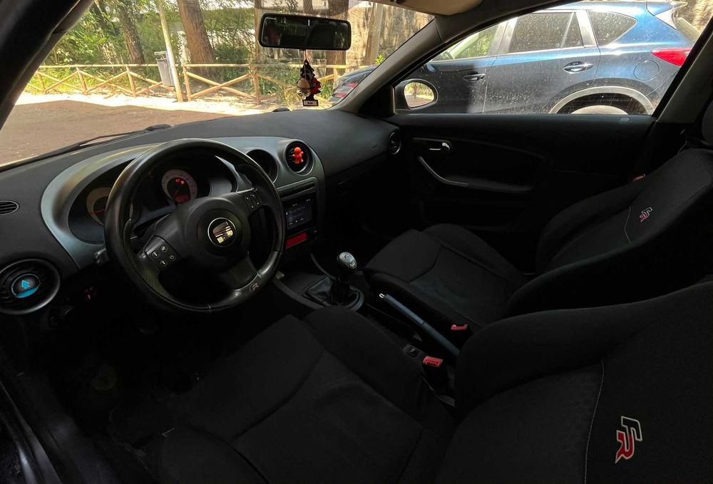 Seat Ibiza 6L FR - PD 130 - 5 Lugares