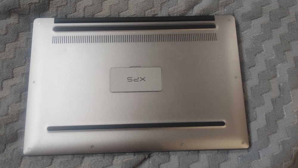 Продам DELL XPS 13