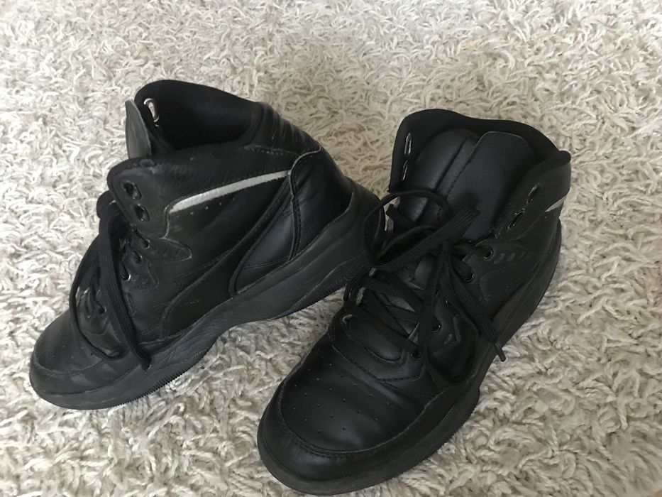 Sneakersy męskie ze skóry Nike r. 38,5/24,5