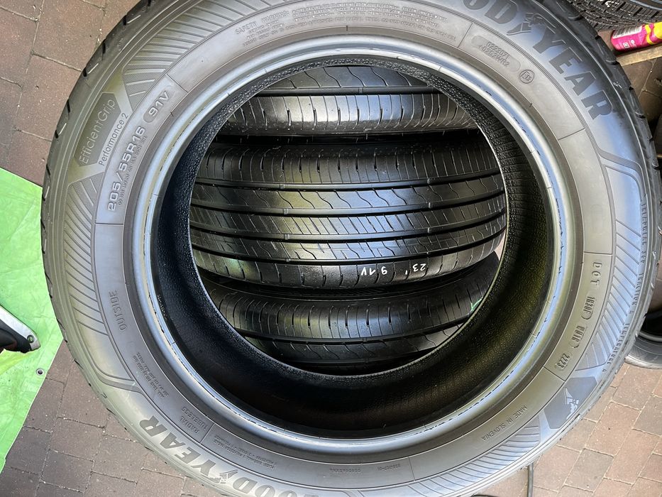 4x 205/55/16 Goodyear EfficientGrip Performance 2  91V  Jak NOWE  2023 rok .