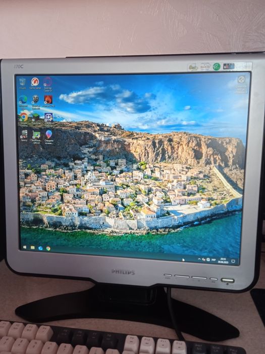 Комп'ютер, системний блок. AM3 + монітор 19" Philips.