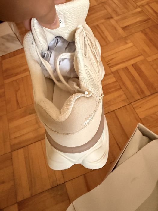 Buty bezowy 39