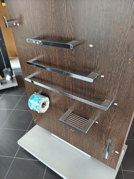 Toalheiros e acessórios latão cromado e inox