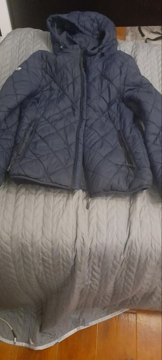 Bomber pull and bear anoraque lefties